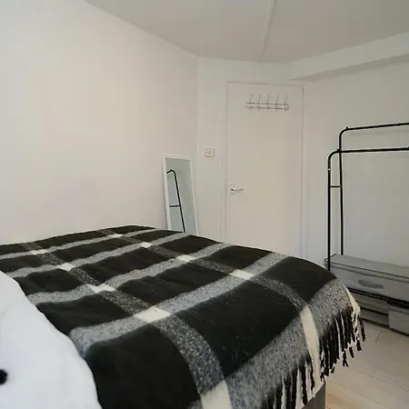 Fabulous 3 Bed Nw London Apartment With Private Garden Exterior photo